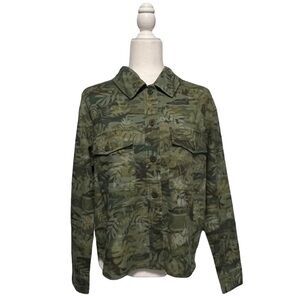 Sanctuary Button Down Long Sleeve Green Camo Top - Size XS